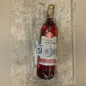 Royal Caribbean clear plastic wine holder bag with cork screw, new